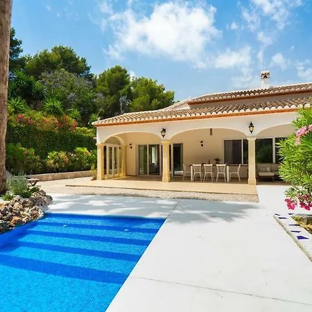 Villa Alma